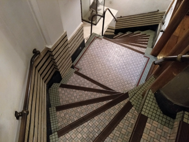 金具屋のモザイクタイル