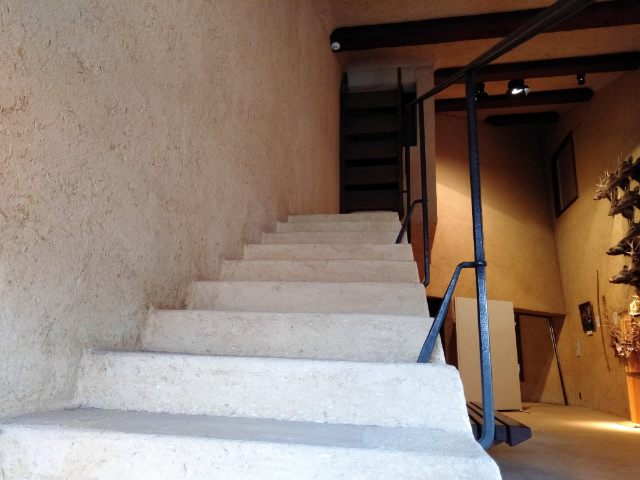 神長官守矢史料館（じんちょうかんもりやしりょうかん）内観