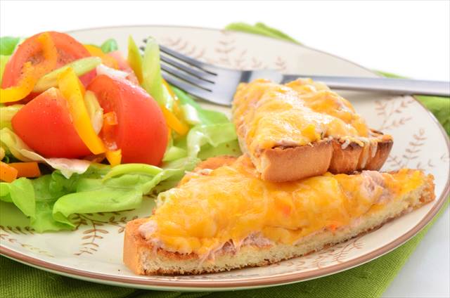 体が温まる、寒い日に食べたい欧米のお手軽チーズ料理5つ