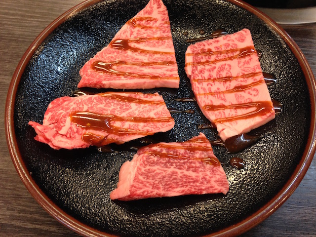 伊勢神宮を訪れたら立ち寄りたい！コスパ最強の松阪牛焼肉「一升びん本店」