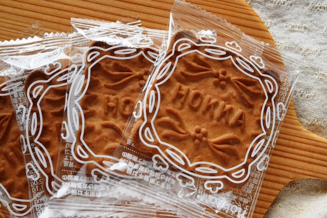 半沢直樹も愛したじろ飴とコラボ！創業約１００年の老舗製菓の【米蜜ビスケット】