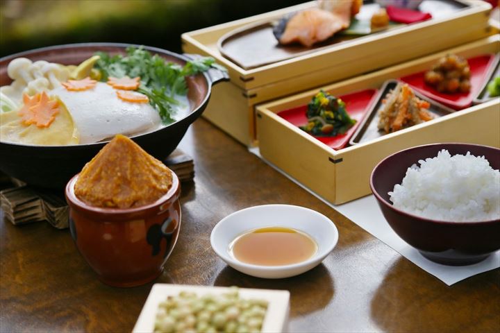星のや軽井沢で”新味噌”の麹の香りや発酵の酸味を楽しめる「新味噌滞在」を体験しよう