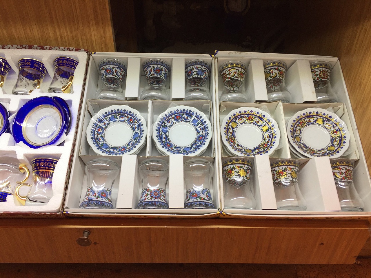 チャイグラスのセット