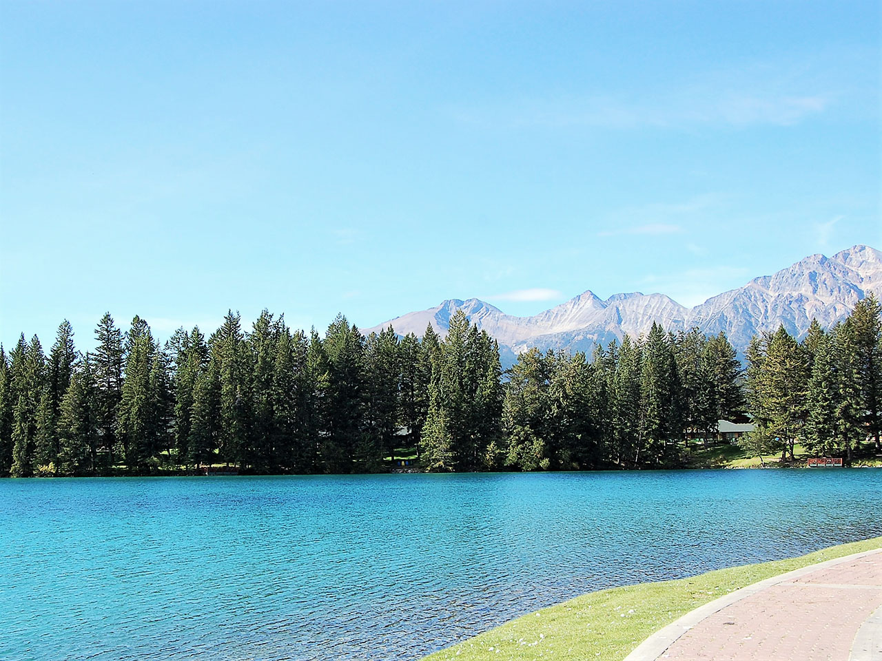 ジャスパー・パークロッジ Jasper Park Lodge