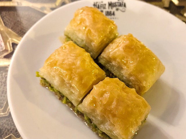 ピスタチオ入りバクラヴァ