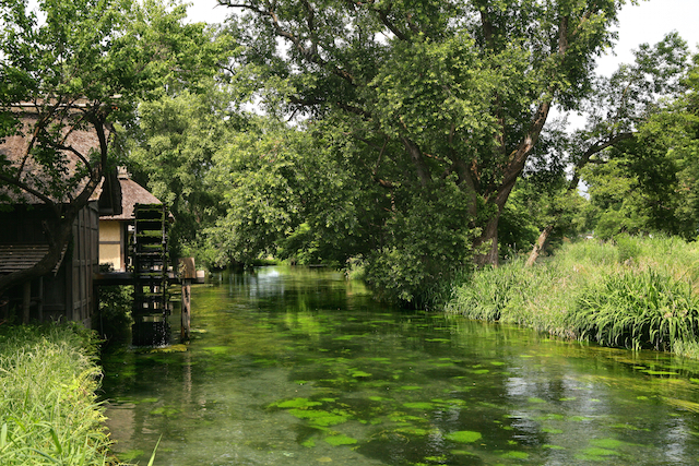 穂高　蓼川水車小屋（安曇野市）
