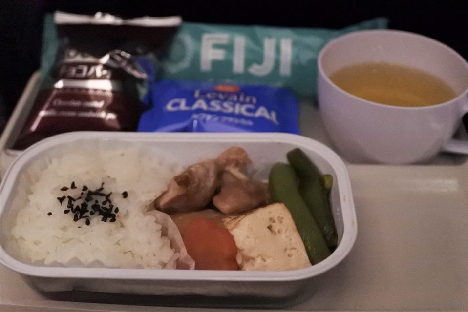 フィジーエアウェイズ 機内食
