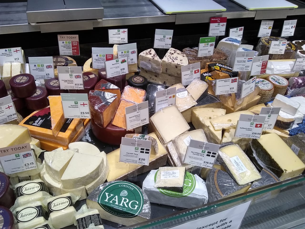 量り売りチーズ