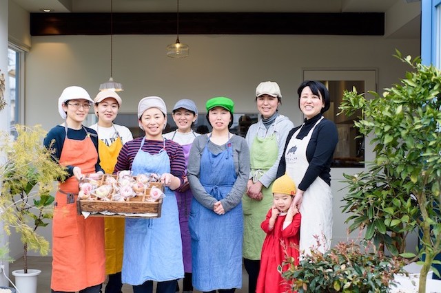 こんなママたちが大切に作っています