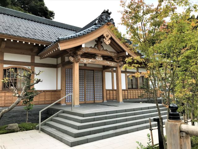 入口