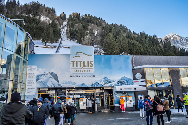 スイス・ティトリス山