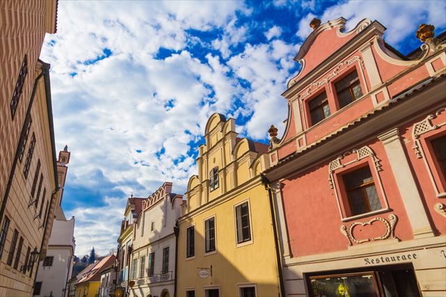 【連載】海外一人旅！初心者・女性にもおすすめの国はどこ？／第14 回「おとぎの国・チェコで世界一美しい街並みに出会う」