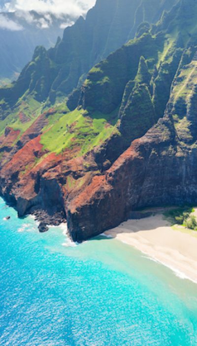 緑豊かな絶景が魅了するハワイ、カウアイ島
