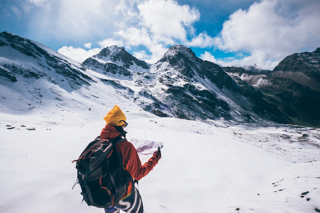 山の神の使者？スイスの村で道に迷った男性を導いた猫