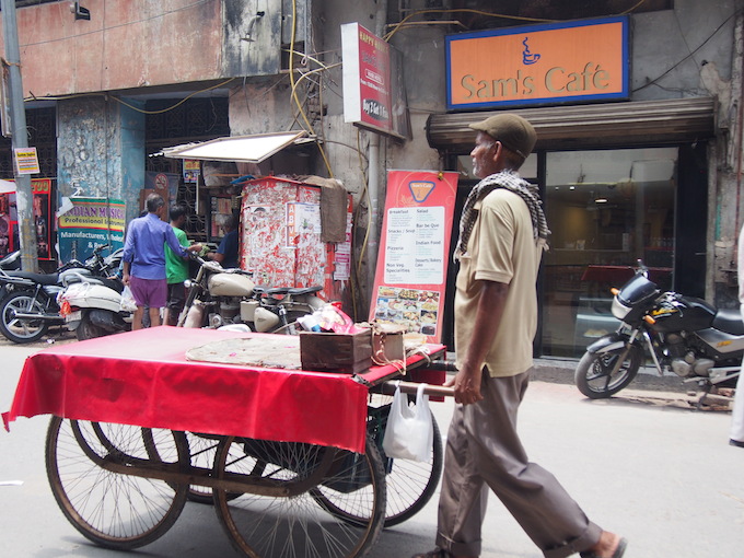 OLYMPUS DIGITAL CAMERA