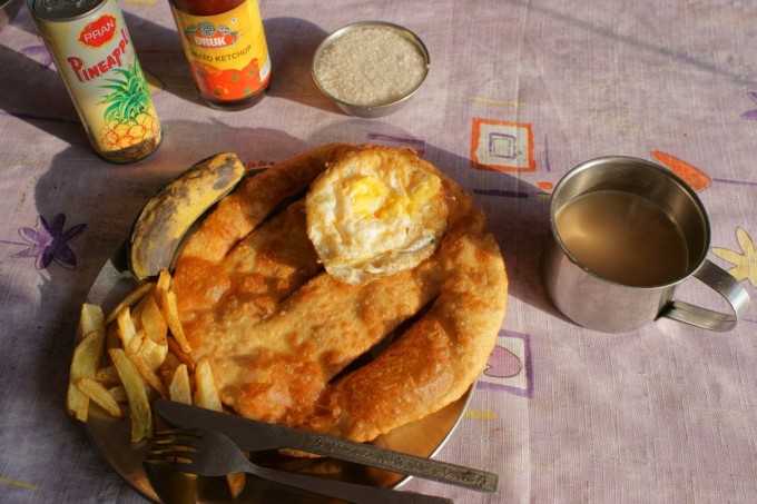 ネパールの食事