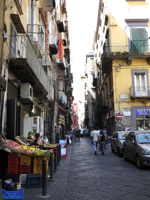 【連載】４７か国制覇の旅マニアが教える海外一人旅「ピザ好きなら一度は訪れたいナポリ」