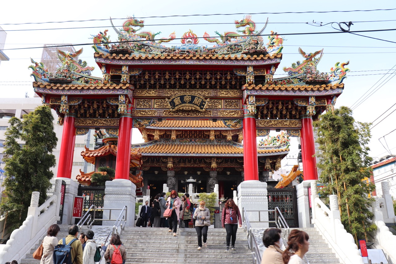 横浜関帝廟の入り口