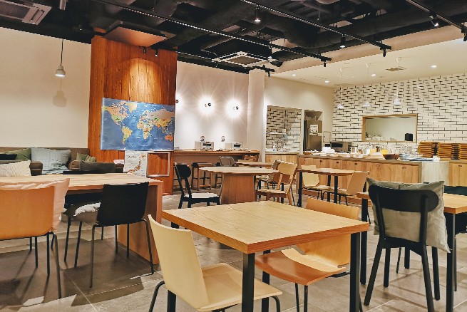 WeBase京都 ラウンジ