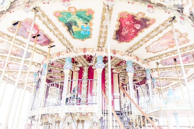 「小山ゆうえんち」メリーゴーランド