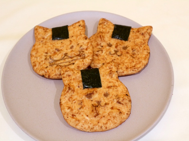 ねこせんべい