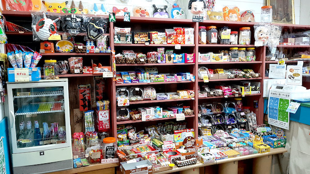 いながきの駄菓子屋探訪33宮城県仙台市はぴcafe
