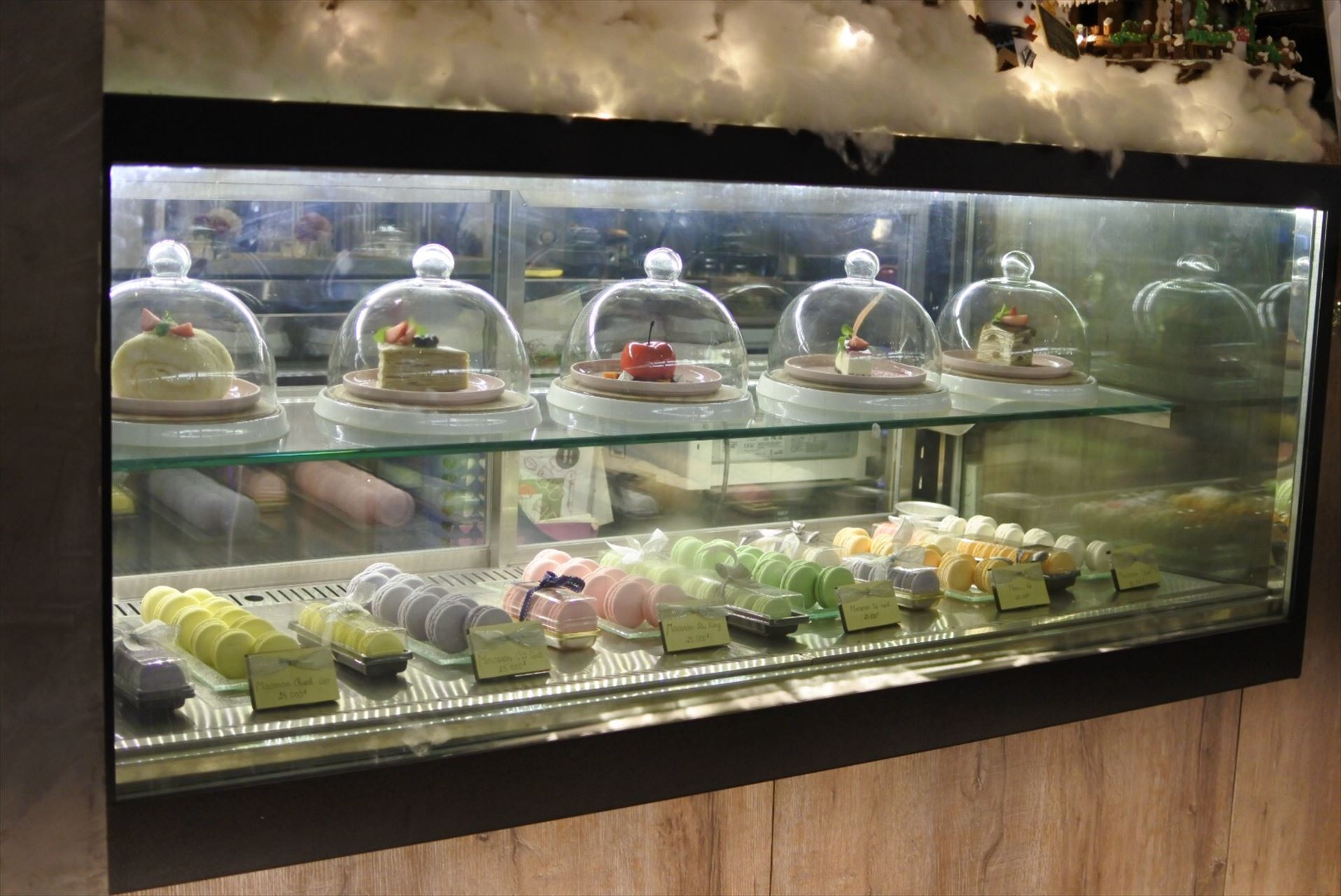 La Fleur D'amour Tea and Dessert Cafe ショーケース