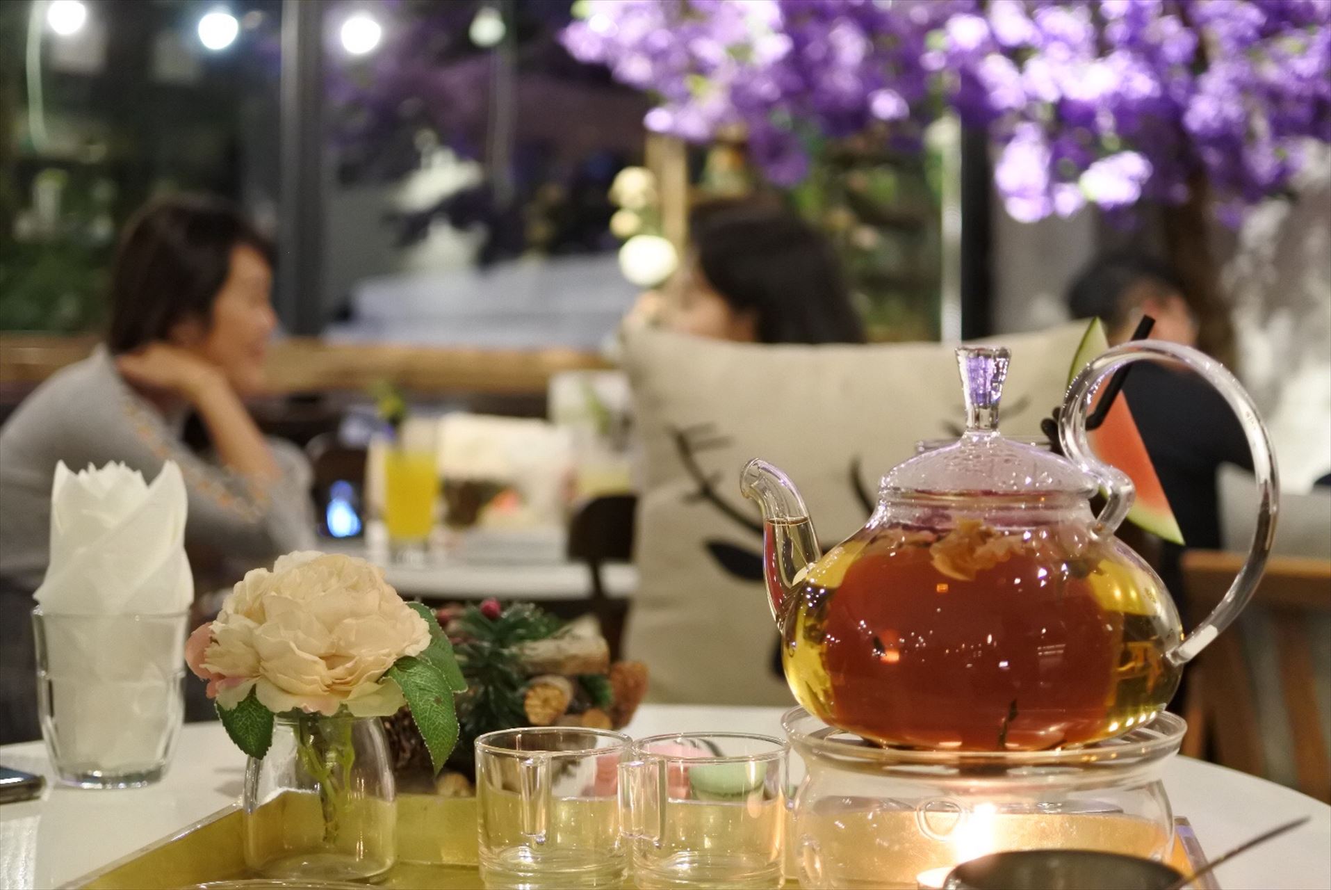 La Fleur D'amour Tea and Dessert Cafe