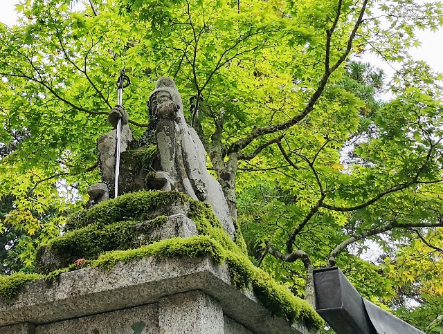 奈良県吉野郡・「真言宗醍醐派総本山 大峯山 龍泉寺」境内2
