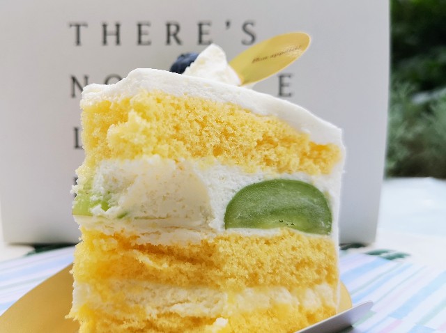 東京都武蔵野市・「Chateraise PREMIUM YATSUDOKI 吉祥寺」産直シャインマスカットフェスタ（シャインマスカットのショートケーキ）6