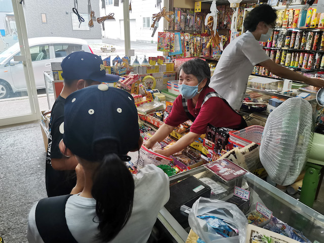 宮永篤史の駄菓子屋探訪16北海道上川郡当麻町橋田玩具店10