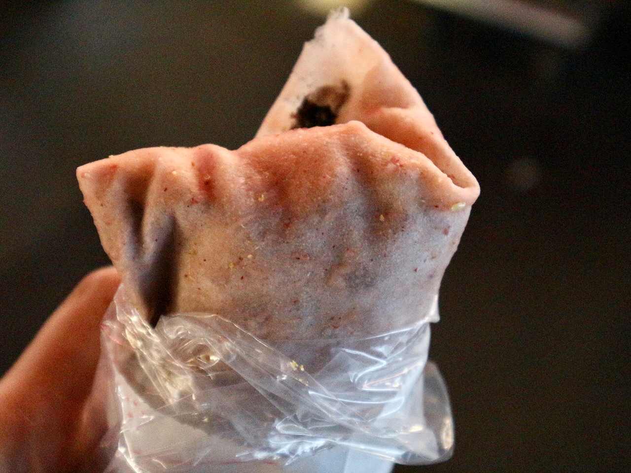 チーズ入りの野菜春巻き