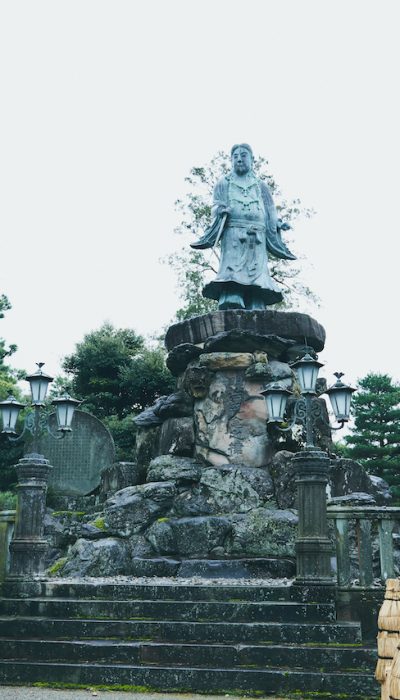 石川県金沢市兼六園の日本武尊像