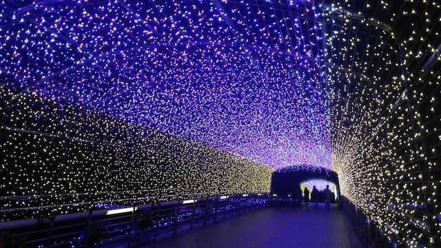 福岡県福岡市光の街・博多