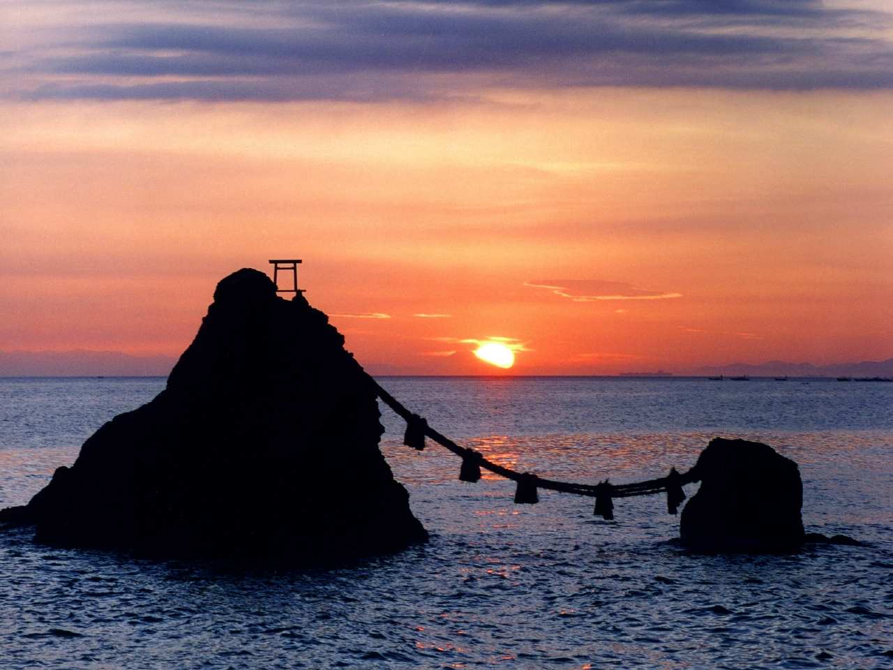 夫婦岩