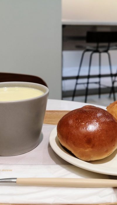 神奈川県横浜市・「SOiSPACE みなとみらい」季節のスープ+ホテルパン2種のセット