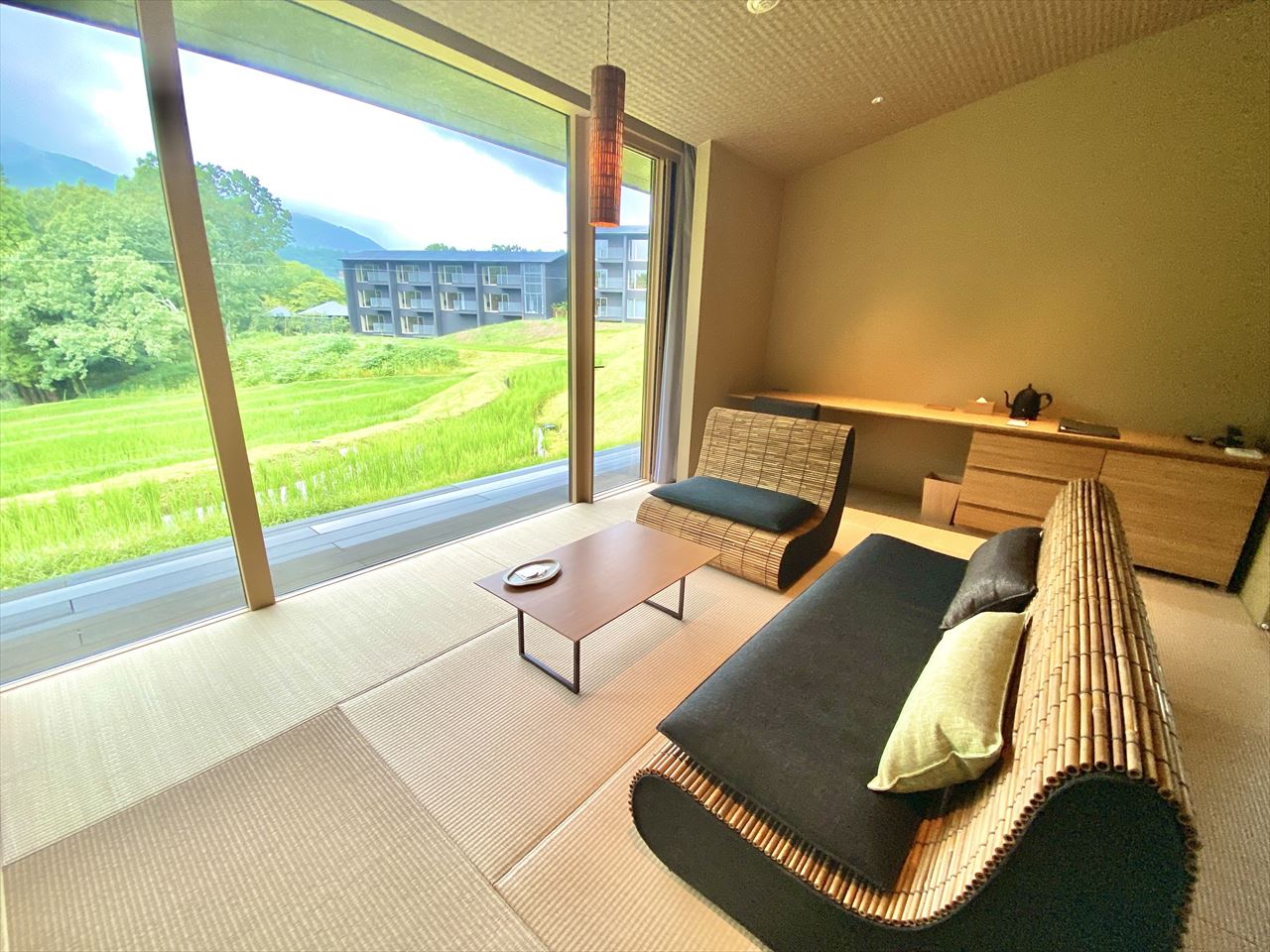 界 由布院　棚田離れ