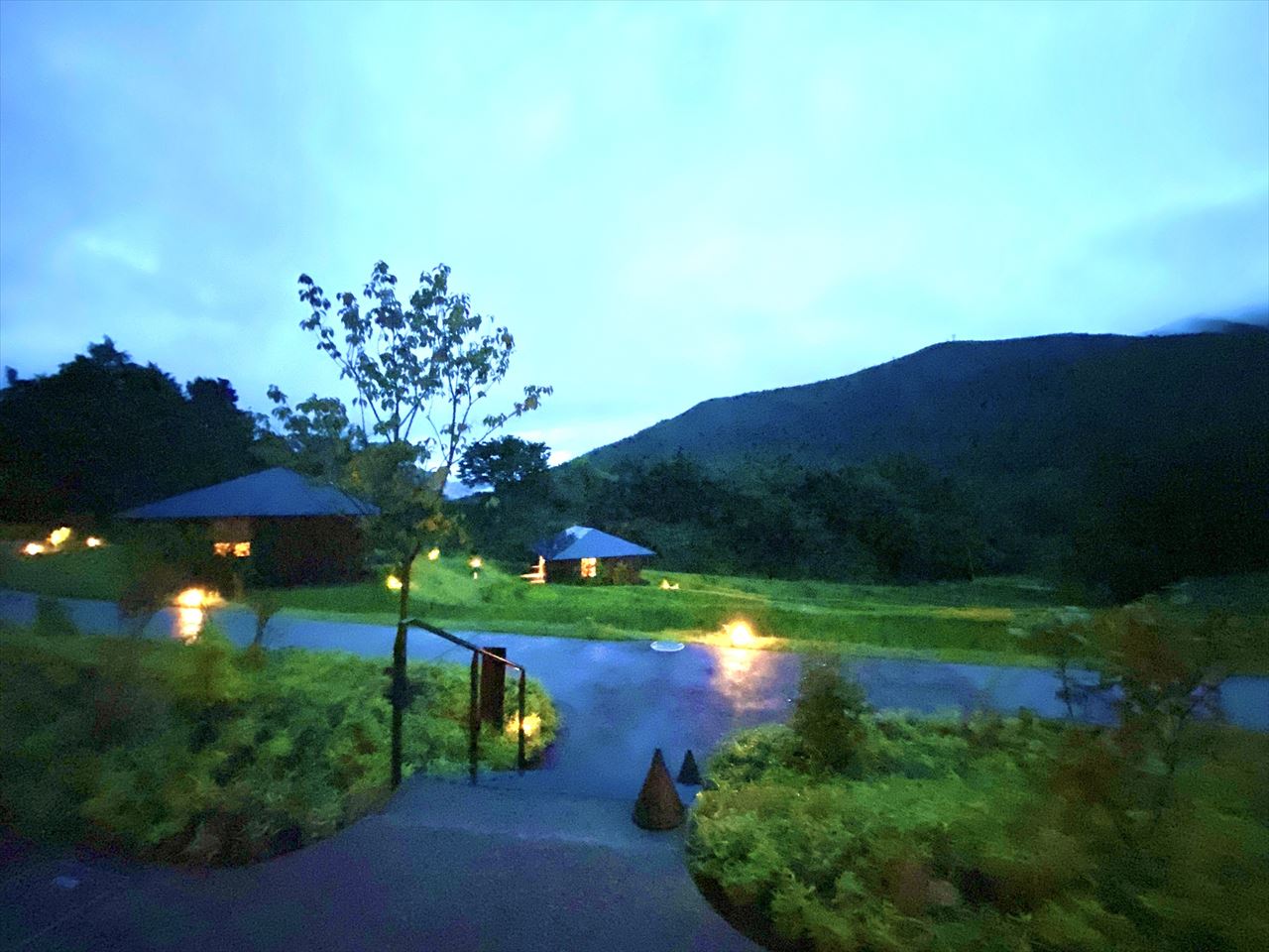 界 由布院　雨上がりの夕暮れ